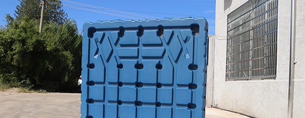 注塑、滾塑和吹塑的區(qū)別