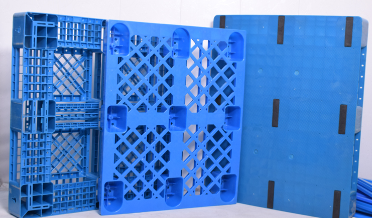 塑料托盤多少錢？怎么挑選“經(jīng)濟(jì)適用型”托盤？