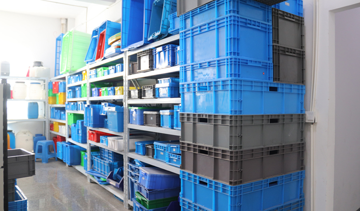 會(huì)跳舞的塑料周轉(zhuǎn)箱，廠家直銷瞅瞅唄~