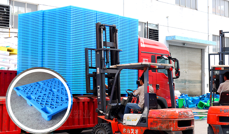 不同使用場(chǎng)景，九腳塑料托盤尺寸的選擇要點(diǎn)