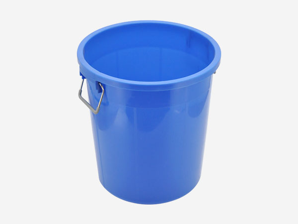 70鐵柄水桶3 70鐵柄水桶3